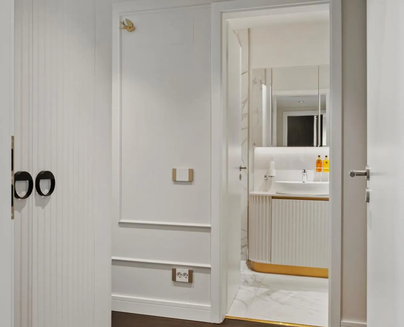 Mido Bird Luxury Apartment With Private Parking & Self Check-In Βουκουρέστι 0*,  Ρουμανία