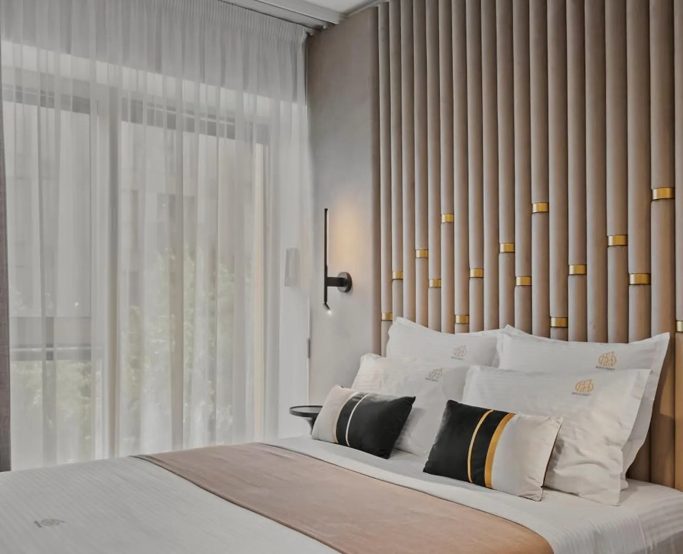 Mido Bird Luxury Apartment With Private Parking & Self Check-In Βουκουρέστι