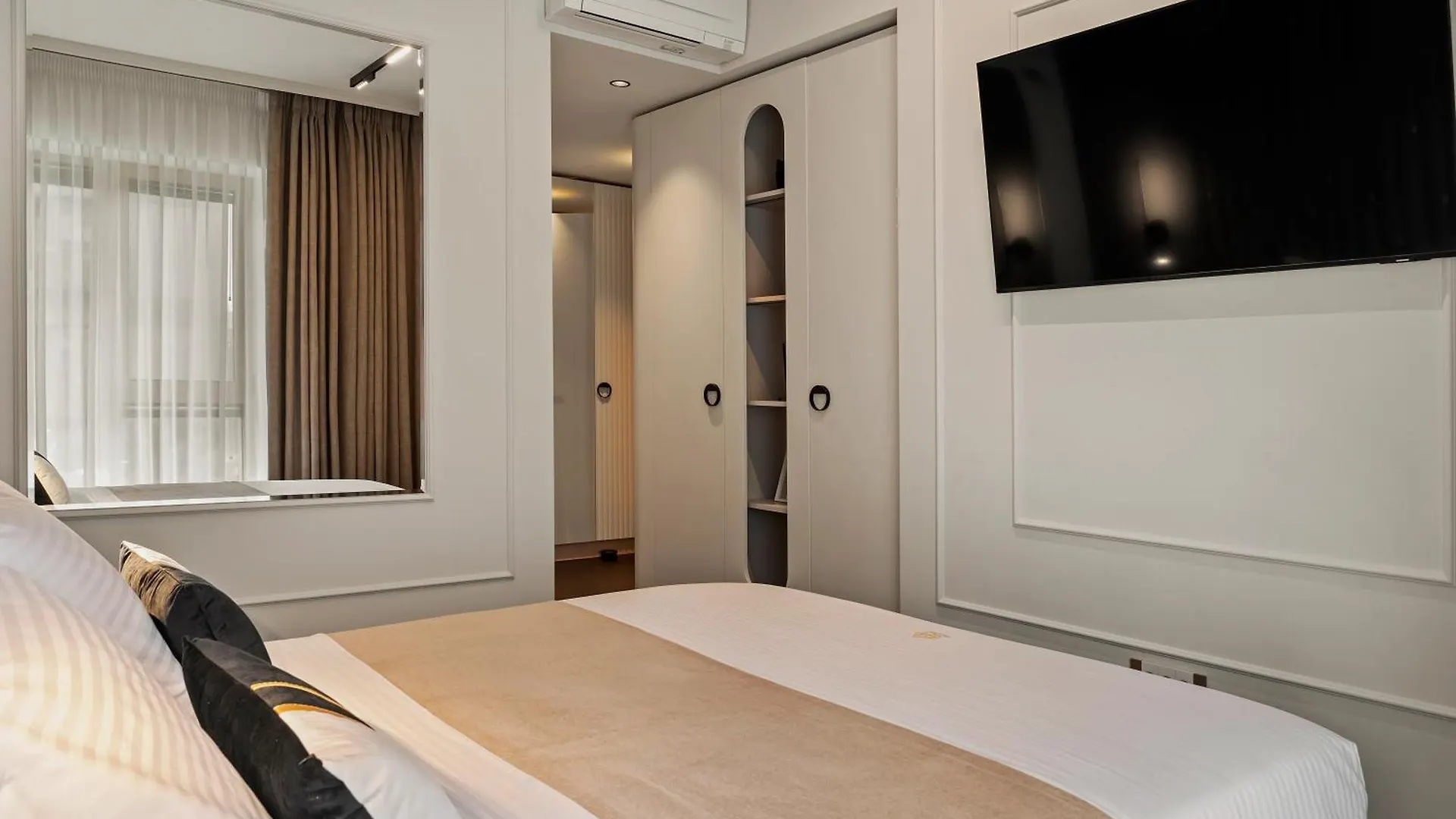Mido Bird Luxury Apartment With Private Parking & Self Check-In Βουκουρέστι